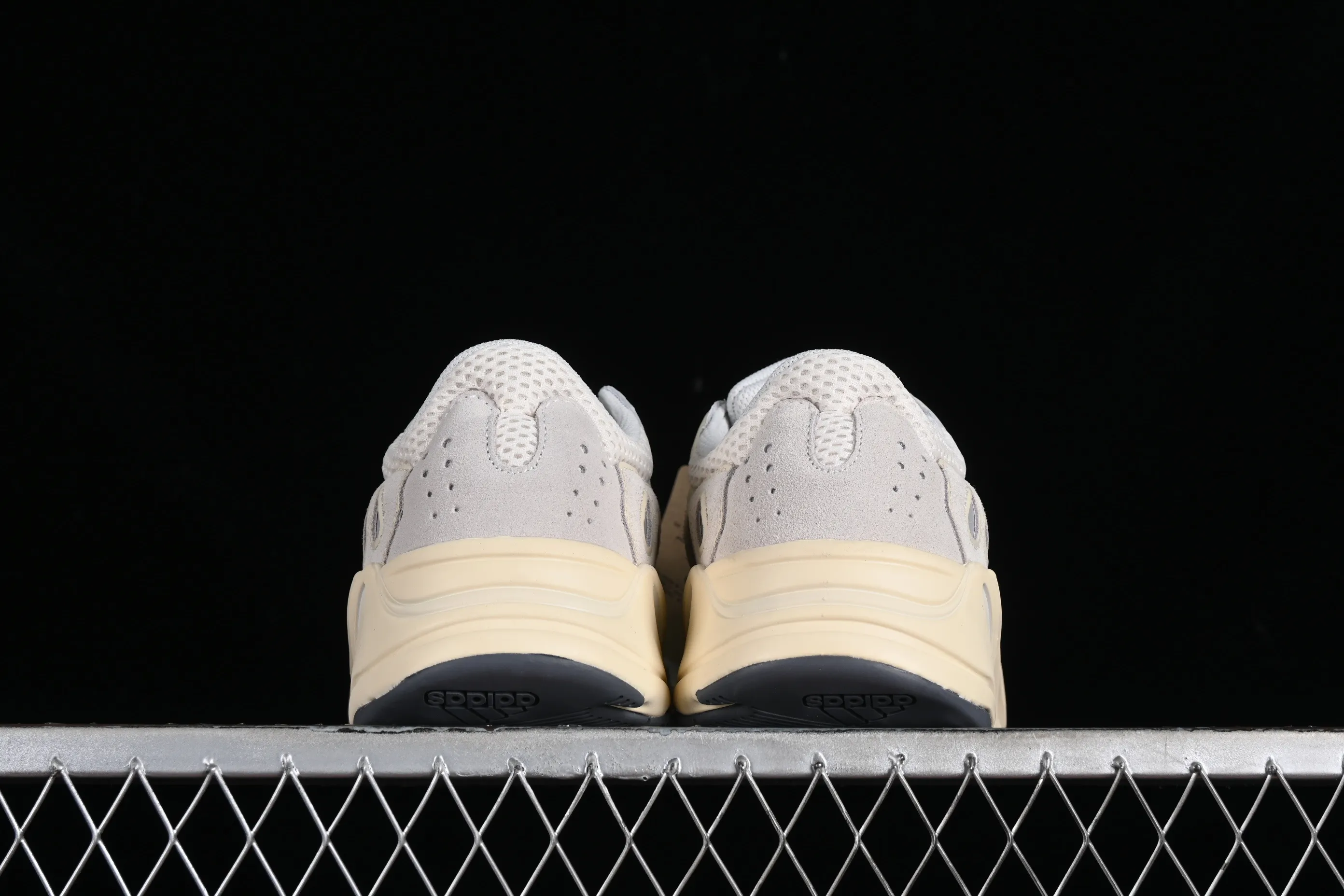 All Categories Ad Yeezy Coconut Series G Version Ad Yeezy Boost 700 "Analog" EG7596 Kanye Coconut 700 3M Reflective Running Shoes
